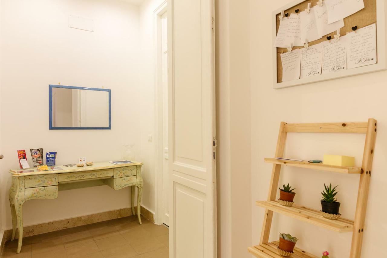 Il Tari Apartment Palermo Exterior foto