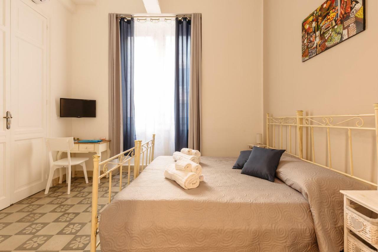 Il Tari Apartment Palermo Exterior foto