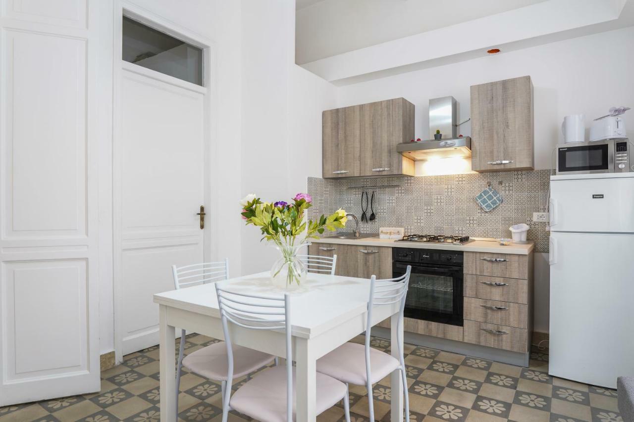 Il Tari Apartment Palermo Exterior foto